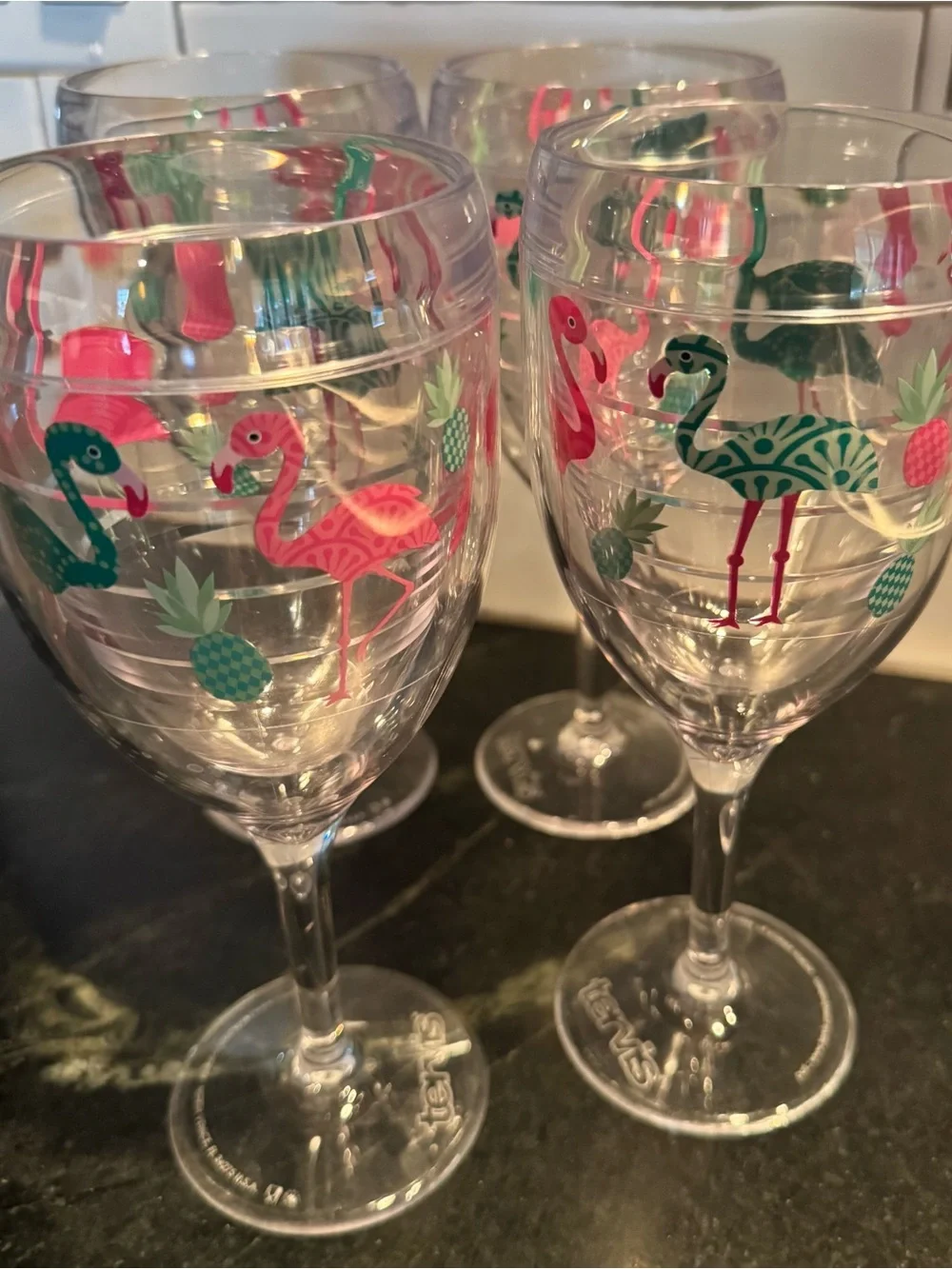 Flamingo Plastic Wine Glasses (4)